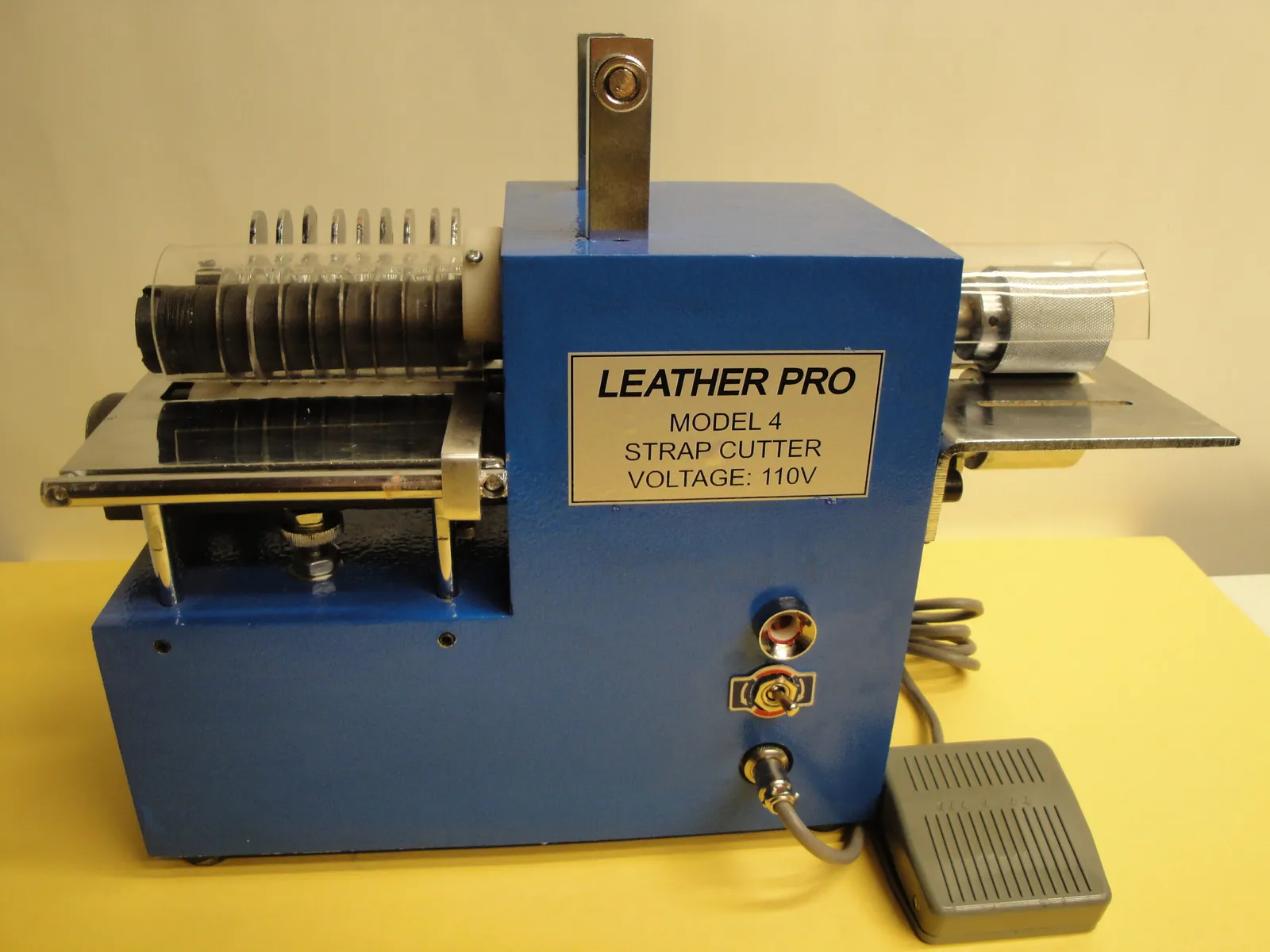 LEATHERPRO Model 4 strap cutting machines industrial sewing machine