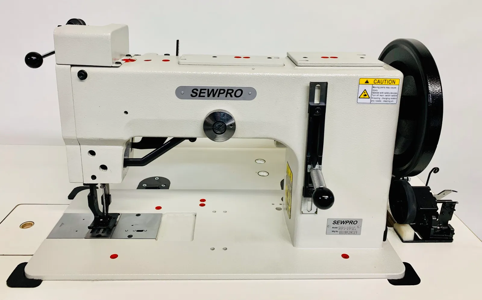 SEWPRO 204-104A zig-zag industrial sewing machine