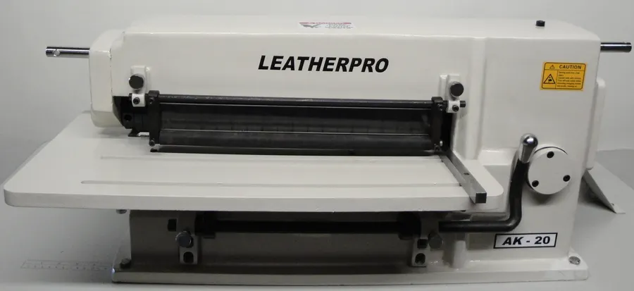 SEWPRO AK-20 strap cutting machines sewing machine